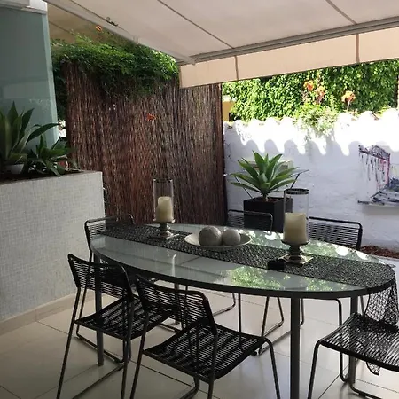 Puerto Banus Leo * מארבלה