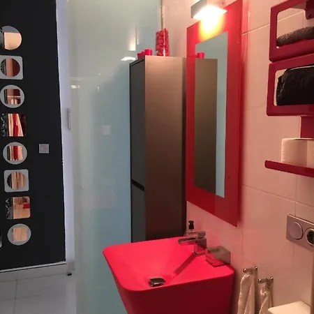 Puerto Banus Leo מארבלה